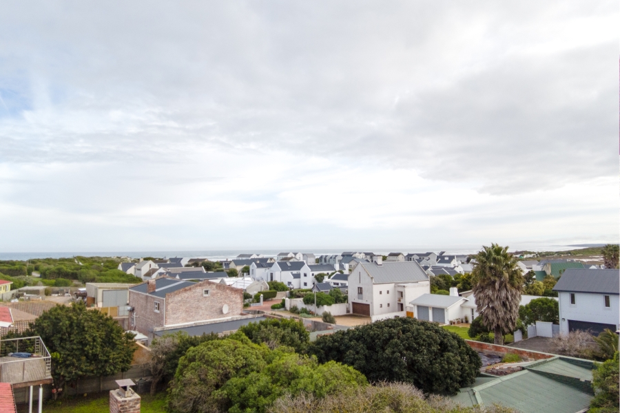 4 Bedroom Property for Sale in Yzerfontein Western Cape